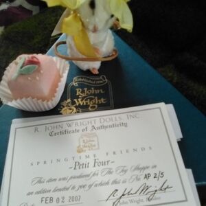R. John Wright Springtime Friends ‘Petit Four’ Doll – Pink